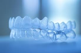 Read more about the article Transforming Smiles with Invisalign Aligners: Your Path to a Confident New You